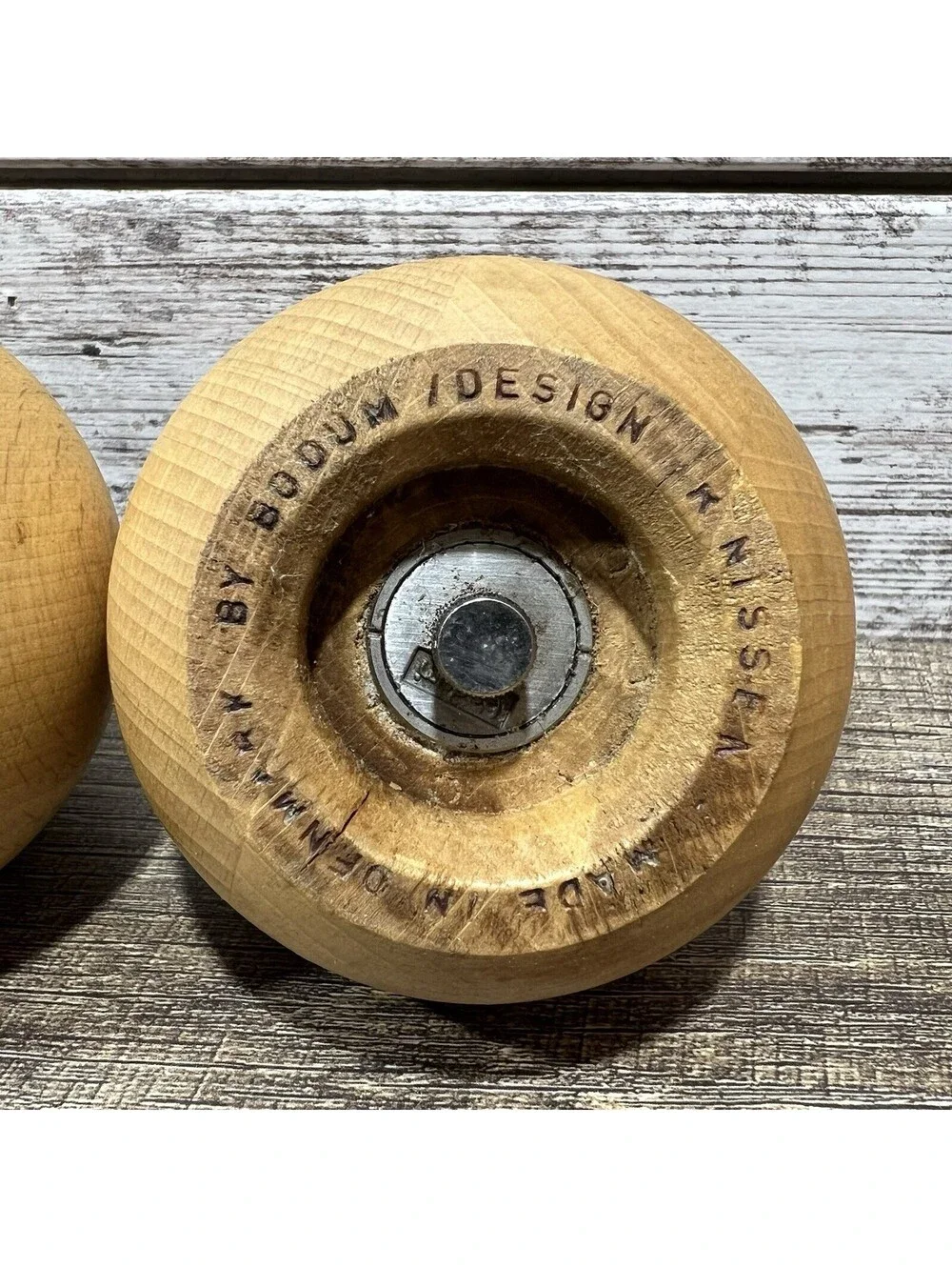 VTG BODUM Nissen Ball Boy Salt  & Pepper Round Wooden Mill/Grinder Set Denmark